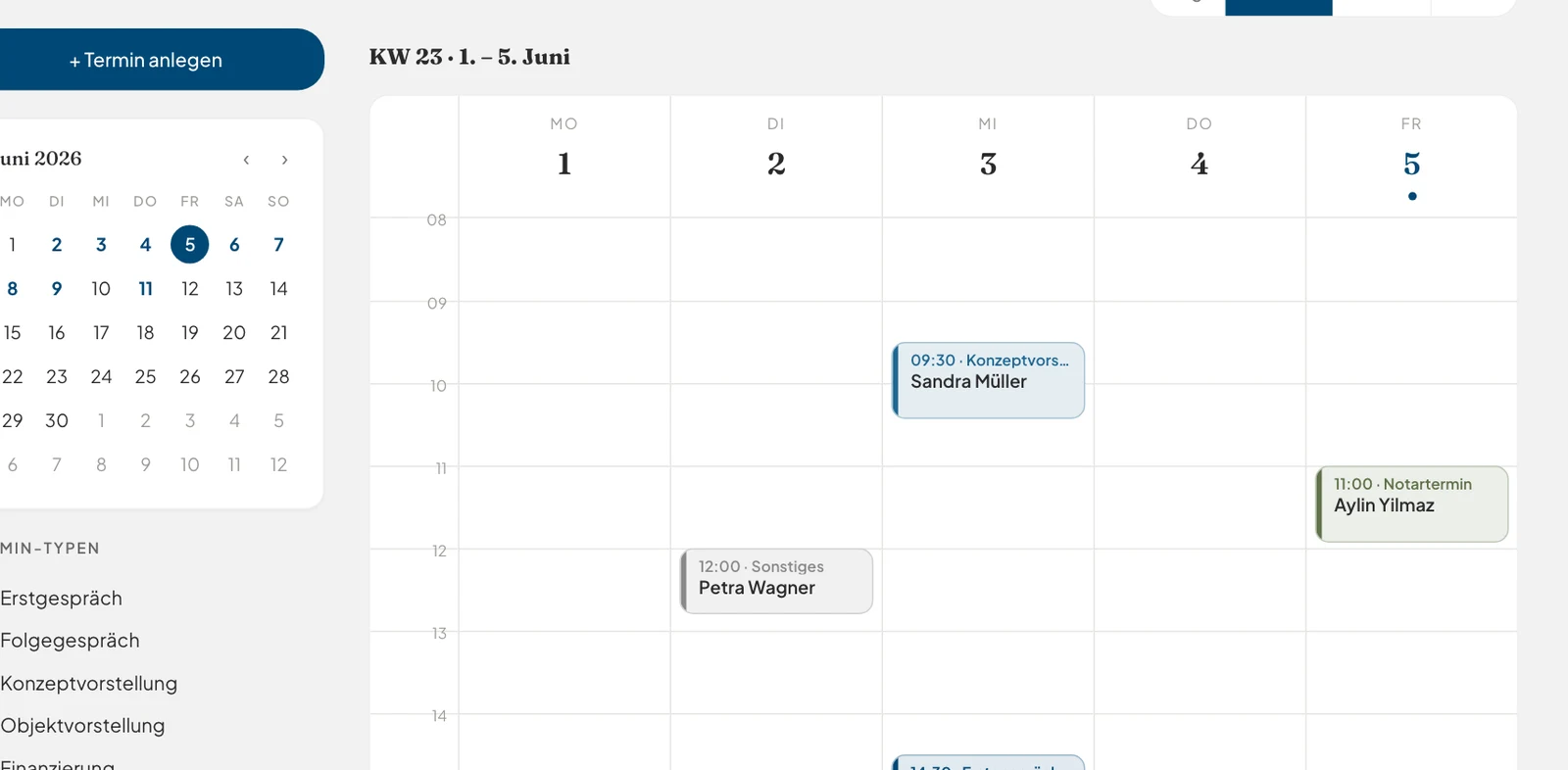 Wochenkalender mit Termin-Typen vom Erstgespräch bis zum Notartermin